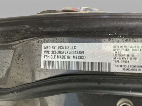 Used 2020 RAM 2500 Laramie image 43