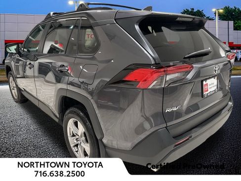 Used 2023 Toyota RAV4 XLE image 9