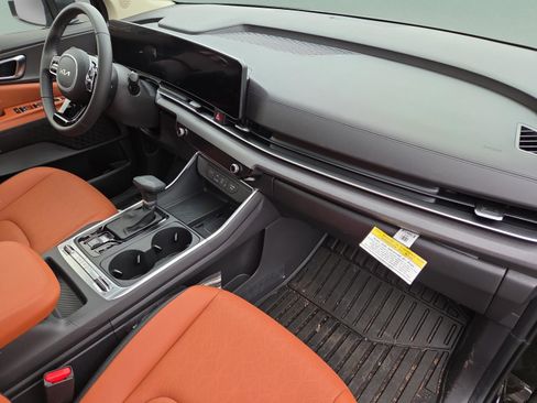 New 2026 Kia Carnival SX image 36