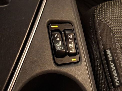 Certified 2024 Subaru Crosstrek 2.0i Premium image 22