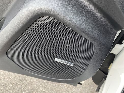 Used 2022 Subaru Ascent Touring image 30