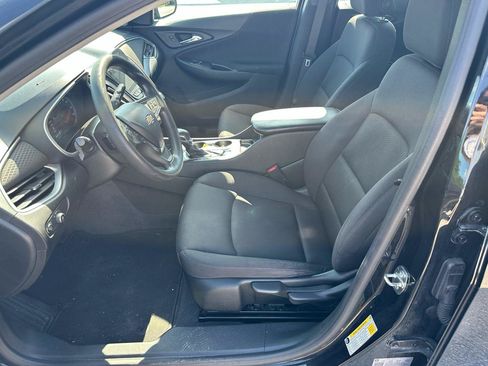 Used 2023 Chevrolet Malibu LS FWD image 11