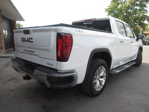 Used 2021 GMC Sierra 1500 SLT w/ SLT Premium Package image 15