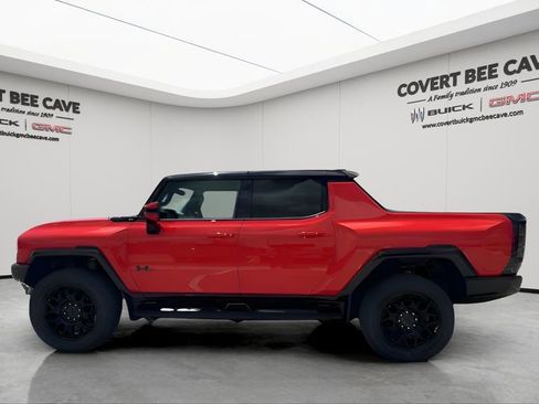New 2025 GMC Hummer EV 2X w/ LPO, Dark Essentials Package image 12