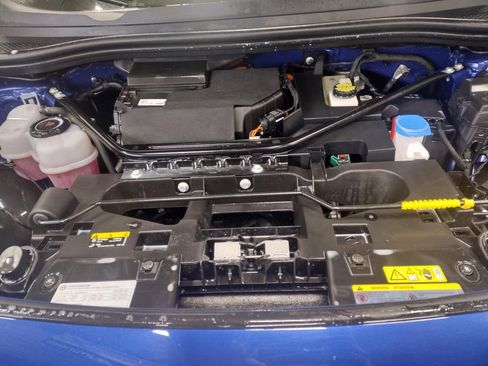 Used 2022 Volkswagen ID.4 Pro S image 9