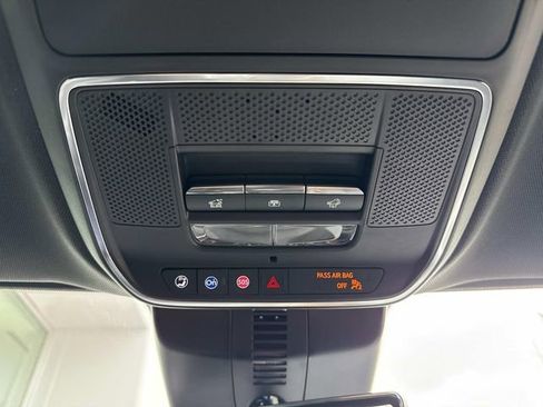 Used 2026 Buick Enclave Avenir AWD/4WD image 55