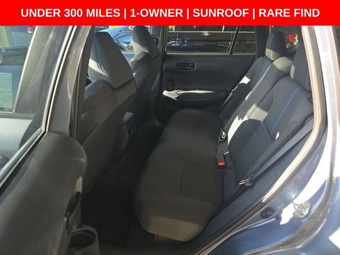 Used 2026 Toyota Corolla Cross AWD Hybrid w/ Moonroof Package image 18