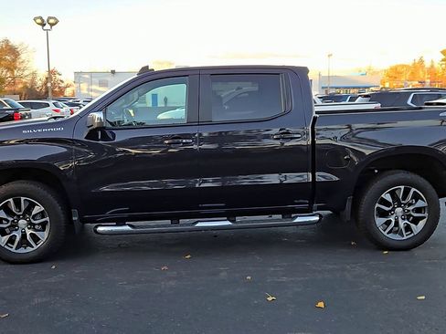 Certified 2023 Chevrolet Silverado 1500 LT image 9