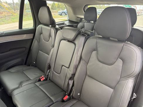 New 2026 Volvo XC90 T8 Ultra w/ Protection Package Premier AWD/4WD image 22