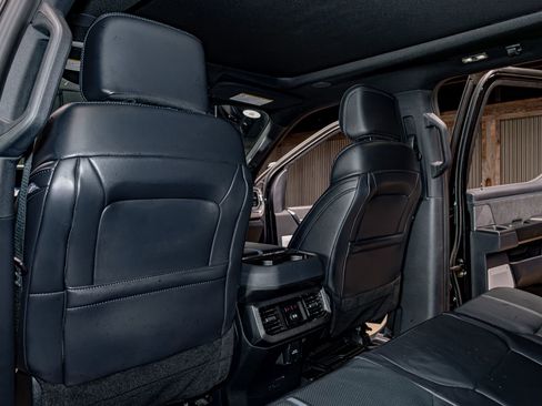 Used 2025 Ford F450 Platinum w/ FX4 Off-Road Package image 21