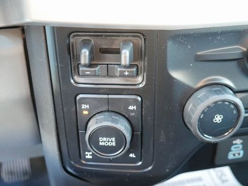 New 2026 Ford F250 XLT w/ FX4 Off-Road Package image 16