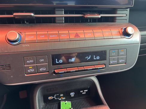 Used 2024 Hyundai Kona SEL FWD image 22