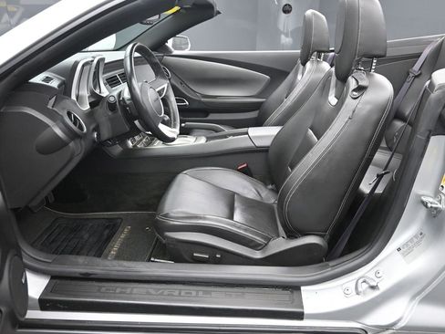 Used 2011 Chevrolet Camaro LT image 13