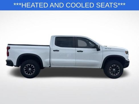 Used 2023 Chevrolet Silverado 1500 ZR2 AWD/4WD image 7