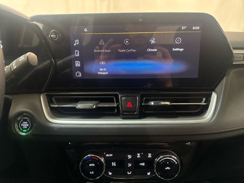 Certified 2025 Chevrolet TrailBlazer LT w/ Convenience Package image 24