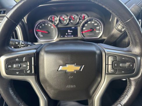 Used 2021 Chevrolet Silverado 1500 LT image 7