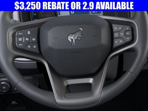 New 2025 Ford Bronco Badlands image 14