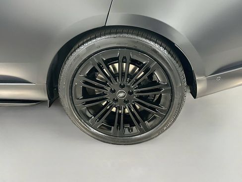 Used 2023 Land Rover Range Rover Long Wheelbase Autobiography AWD/4WD image 35