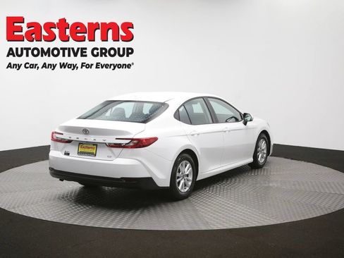 Used 2025 Toyota Camry LE FWD image 42
