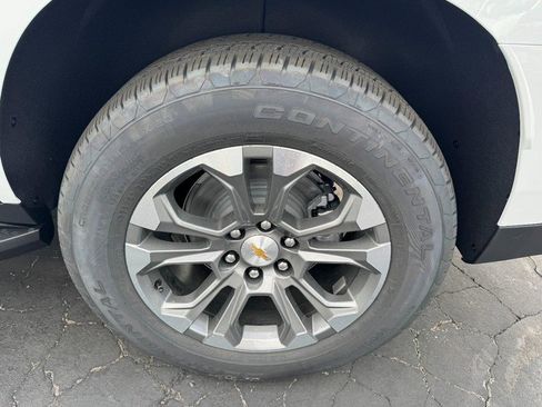 New 2026 Chevrolet Tahoe LS image 31