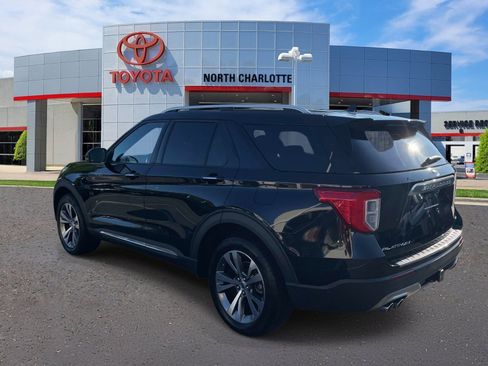 Used 2020 Ford Explorer Platinum AWD/4WD image 4