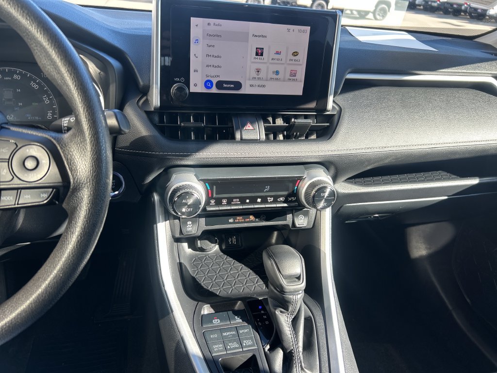 Certified 2025 Toyota RAV4 XLE AWD/4WD image 19