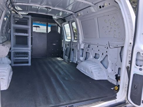 Used 2014 Ford E-150 and Econoline 150 w/ Power Group RWD image 17