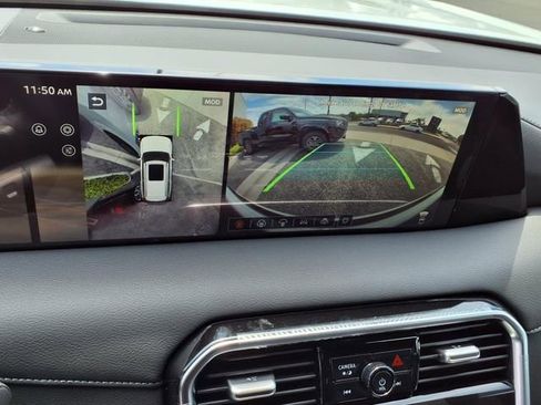 New 2025 Nissan Armada Platinum image 14