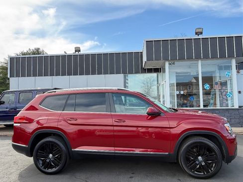 Used 2018 Volkswagen Atlas SEL AWD/4WD image 8
