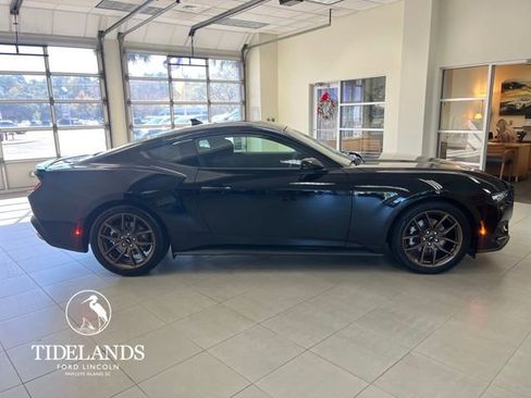 New 2026 Ford Mustang Coupe w/ Bronze Appearance Package image 8