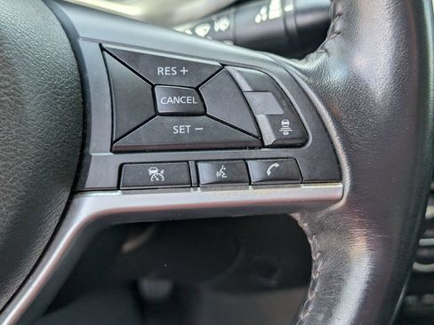 Used 2020 Nissan Sentra SV FWD image 19