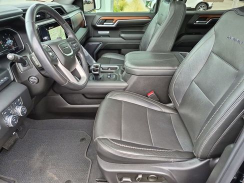 Certified 2023 GMC Sierra 1500 Denali w/ Denali Reserve Package AWD/4WD image 12