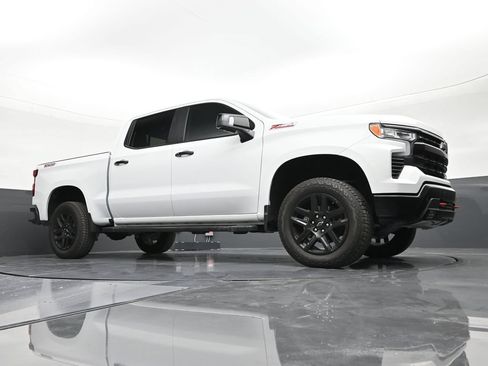 Used 2026 Chevrolet Silverado 1500 LT Trail Boss w/ LT Trail Boss Premium Package AWD/4WD image 26