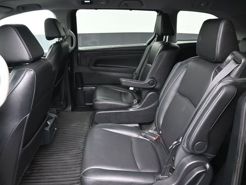 Certified 2024 Honda Odyssey EX-L image 25