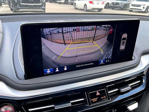 Certified 2026 Acura MDX w/ Technology Package FWD image 27