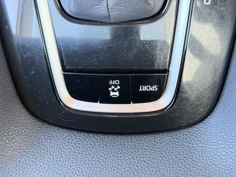 Used 2021 Toyota Corolla XLE w/ Carpet Mat Package (TMS) image 22