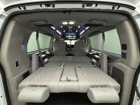 New 2025 GMC Savana 2500 Extended w/ Driver Convenience Package image 11