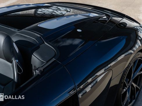 Used 2021 Audi R8 V10 w/ Premium Package image 7