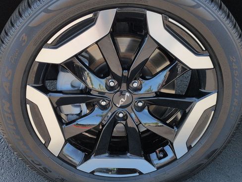 Used 2023 Kia Telluride EX FWD image 13