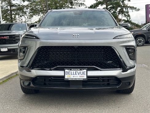 New 2026 Buick Enclave Sport Touring image 8