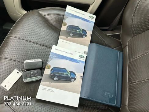 Used 2017 Land Rover Range Rover Sport HSE image 24