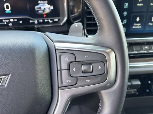 Used 2024 Chevrolet Silverado 1500 LT Trail Boss w/ Convenience Package II AWD/4WD image 22