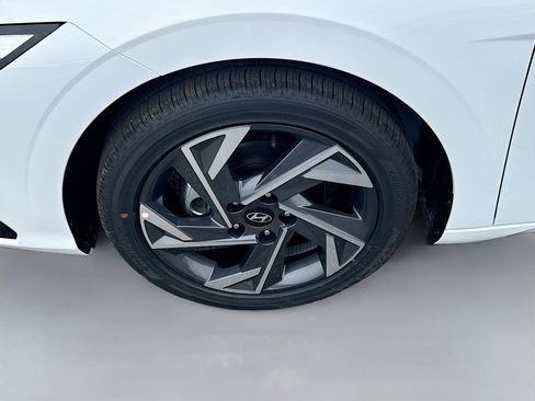 New 2026 Hyundai Elantra Limited w/ Cargo Package FWD image 25