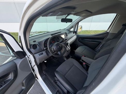Used 2017 Nissan NV200 SV w/ Technology Package FWD image 20