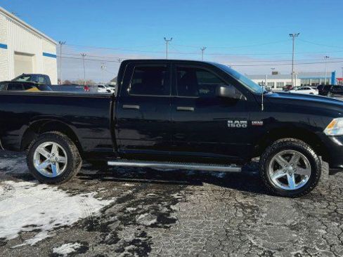 Used 2013 RAM 1500 Express image 3