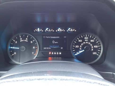 Used 2018 Ford F150 XLT w/ Equipment Group 302A Luxury AWD/4WD image 16