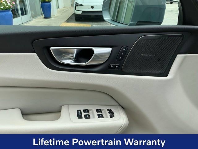 Certified 2023 Volvo XC60 B5 Plus w/ Protection Package Premier FWD image 11