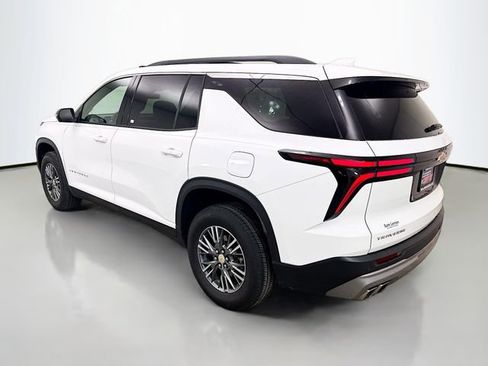 Used 2024 Chevrolet Traverse LT w/ LPO, Floor Liner Package image 6