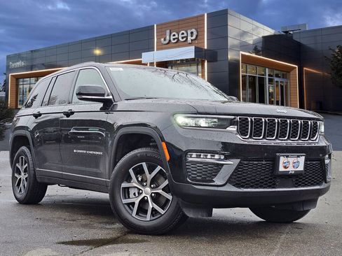 New 2025 Jeep Grand Cherokee Limited image 1