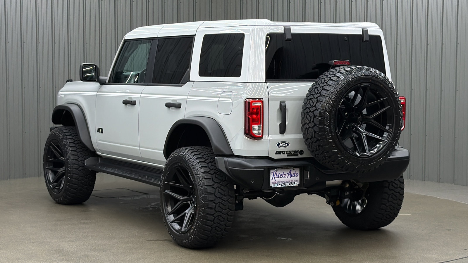 Used 2026 Ford Bronco Heritage Edition AWD/4WD image 3